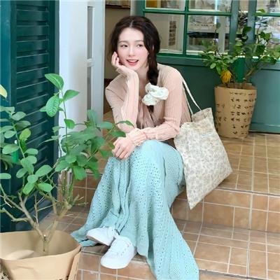 龙纹身的女鬼入镜